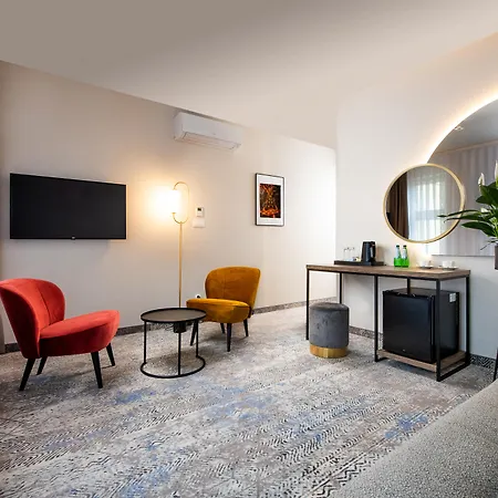 Hotell Mr67 Mayera Rapaporta 4*