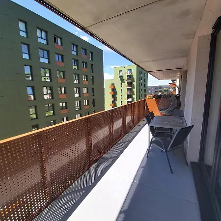 Apartament Wizjonerów Luxury Apartment&garage