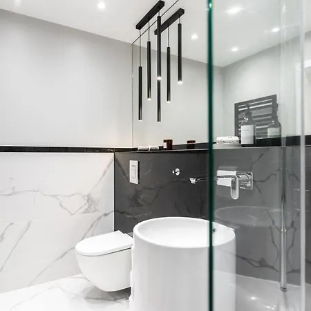 Riverside Premium Class - By Upstairs Apartament *