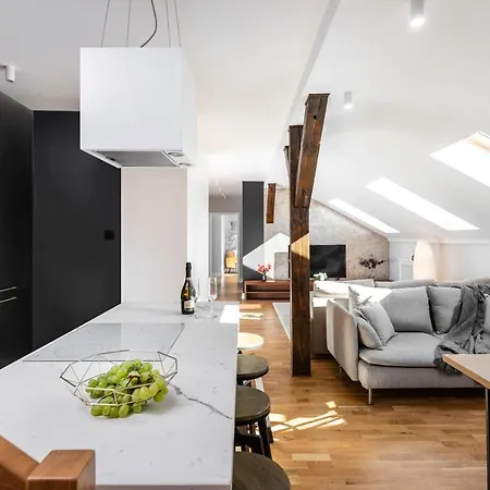 Apartament Riverside Premium Class - By Upstairs *
