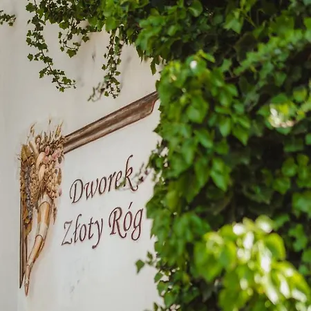 Dworek Złoty Róg I Restauracja Kraków