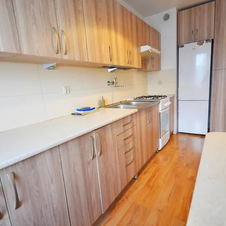 Joapart - Cichy 3-pokojowy Apartament W Zielonej Okolicy *
