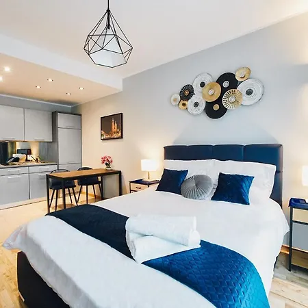 Apartment Angel - Old Town, Main Station, Shopping *