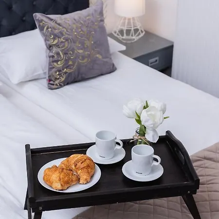 Apartment Beautiful Dietla By Renters *