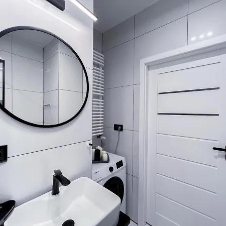 12 Floor Mogilska Tower Apartment