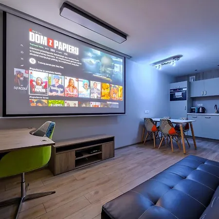 Inpoint G15 Near Old Town & Kazimierz District & Parking Option