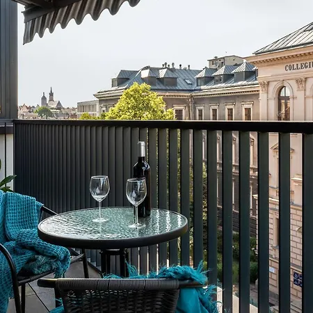 Aparthotel Inpoint G15 Near Old Town & Kazimierz District & Parking Option Krakow