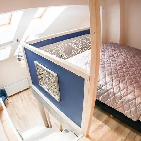 Apartment Main Square Platan Loft Collection