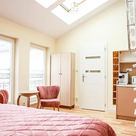 Apartment Main Square Platan Loft Collection