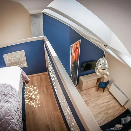 Main Square Platan Loft Collection Apartment *