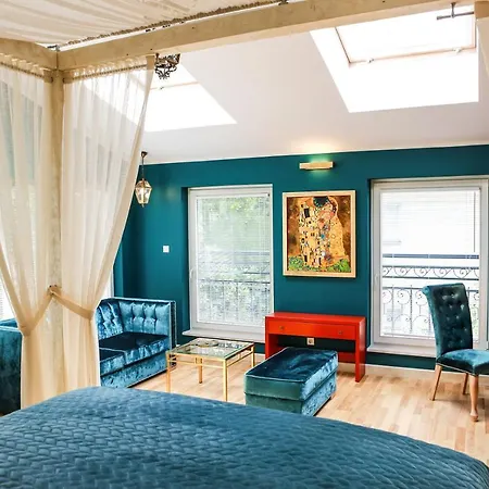 Main Square Platan Loft Collection Apartment