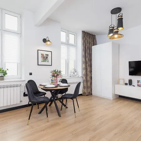 Arianska Studio With Mezzanine Cracow Center By Renters * Krakow