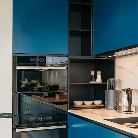 Luxury View Apartment *