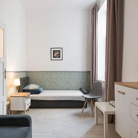 Apartment Near The Royal Castle *