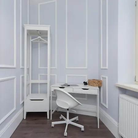 Apartment Perla Starego Miasta Kamienica Czapskich By Renters Krakow