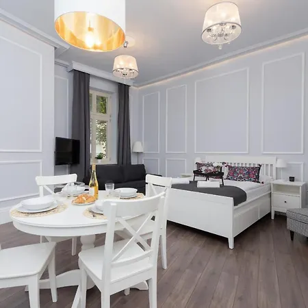 Apartment Perla Starego Miasta Kamienica Czapskich By Renters Krakow