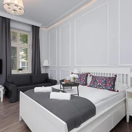 Perla Starego Miasta Kamienica Czapskich By Renters * Krakow