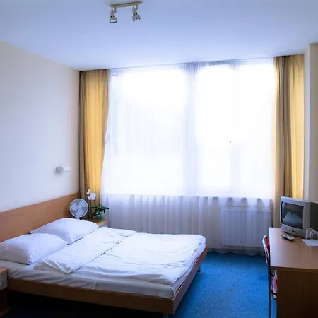 Hostel Dom Turystyczny Indigo - Pracowniczy