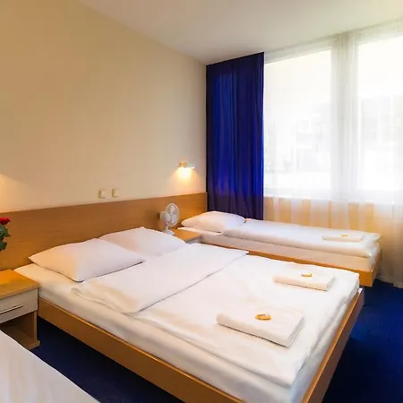 Hostel Dom Turystyczny Indigo - Pracowniczy