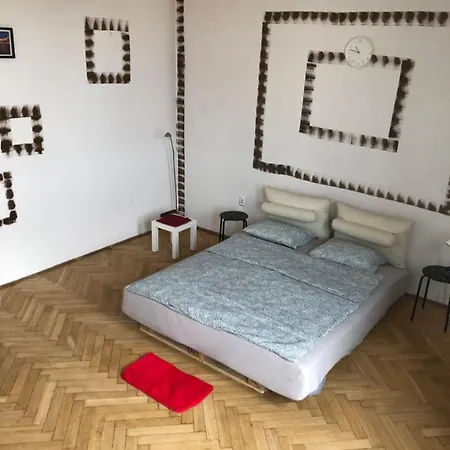 Pokoj 11a Apartment *
