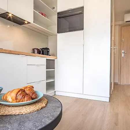 Iron Apartament