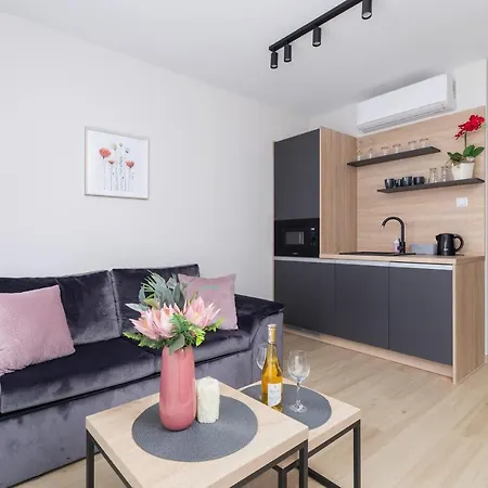 Apartment Modern Srodmiescie By Renters Krakow