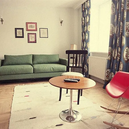 Aparthotel Crystal Chez Helena Krakov