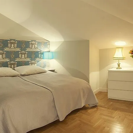 Aparthotel Crystal Chez Helena