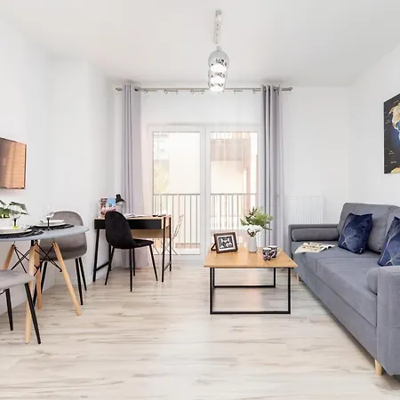 Salsa Cracow By Renters Apartment *