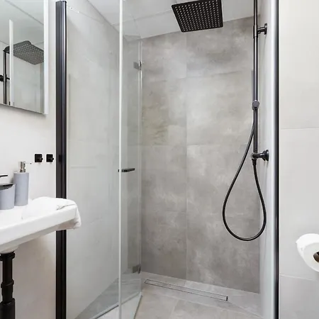 Modern Srodmiescie By Renters * Krakow