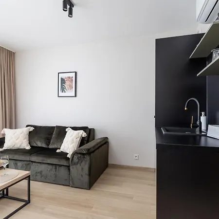 Apartment Modern Srodmiescie By Renters
