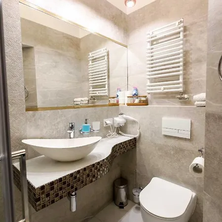 Wrona De Luxe Apartment Krakow