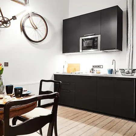 Apartment Househost Apartment: Jozefa Dietla 73/7 *