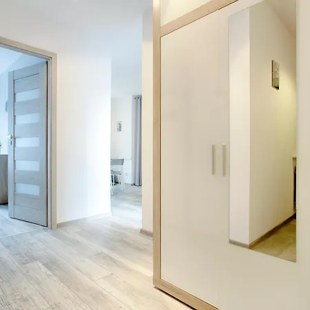 Apartment Tyzenhauz Piwna Street *