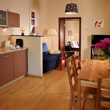 Siesta Aparthotel 2*