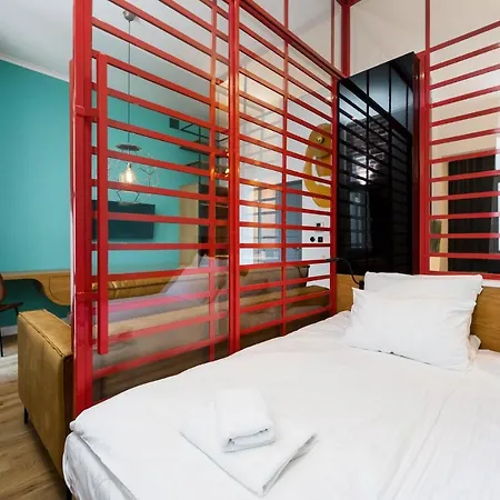 Goldfinger 3-bed Unique In The Heart Of Podgorze Apartment *