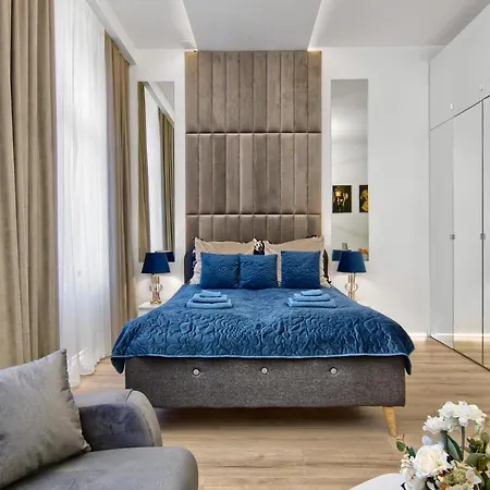 Apartment Silver Shine Jacuzzi *