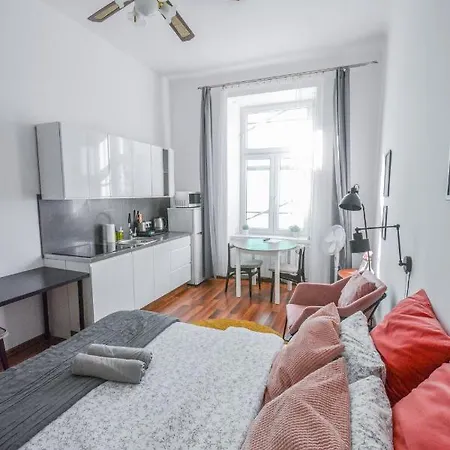 Lion - Laba Apartment *
