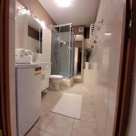 Cozy Modern Sunrise 35m2 Balcony 3 Persons Apartament Kraków
