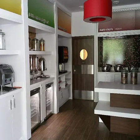 Hampton By Hilton Krakow