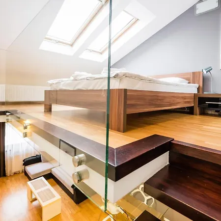 Radziwillowska Old Town Deluxe Wawelofts Apartment