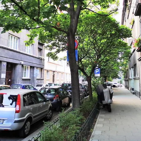 Apartament Basic, Quiet Close To Main Square