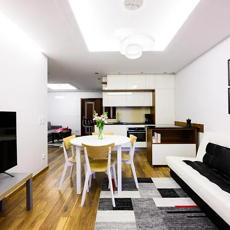 Apartmán Native Masarska 8/5 *