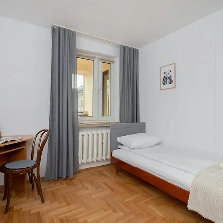 Jozefinska With Balcony Cracow By Renters Apartment *