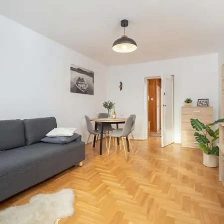Jozefinska With Balcony Cracow By Renters Apartment *