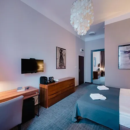 Old Town Aparthotel