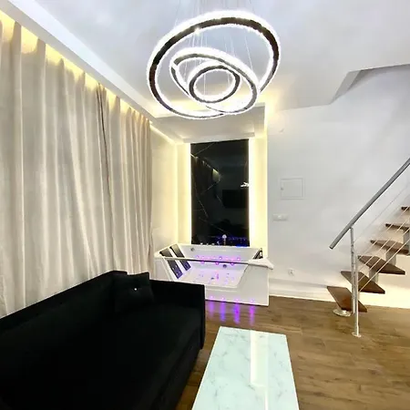 Z Jacuzzi Apartament