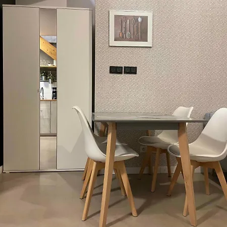 Main Square Platan Loft Collection Apartment