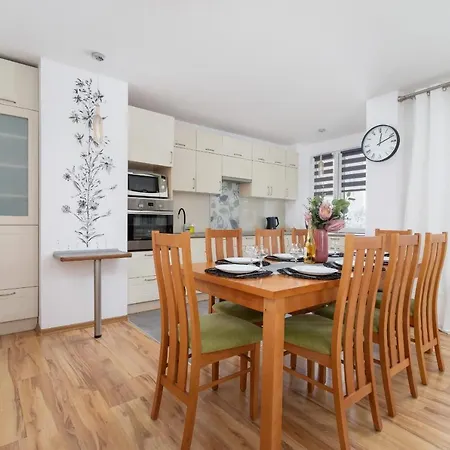Grota Roweckiego Ruczaj Cracow By Renters