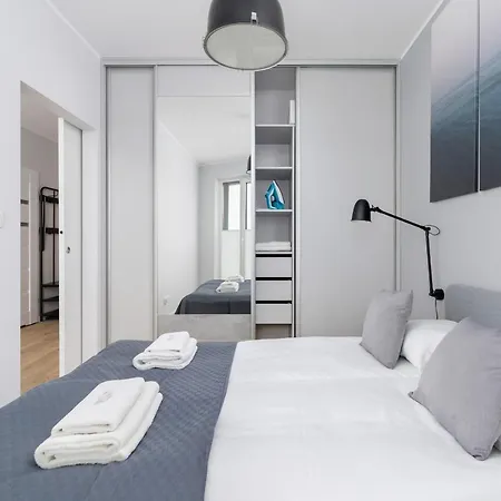 Apartment Switezianki Luxurious With Parking By Renters Prestige Krakow